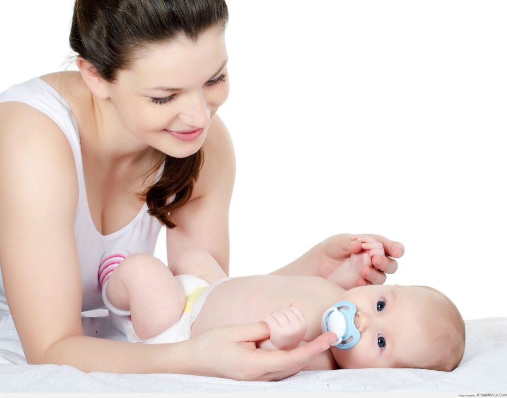 Trẻ không phản ứng với những âm thanh bên ngoài