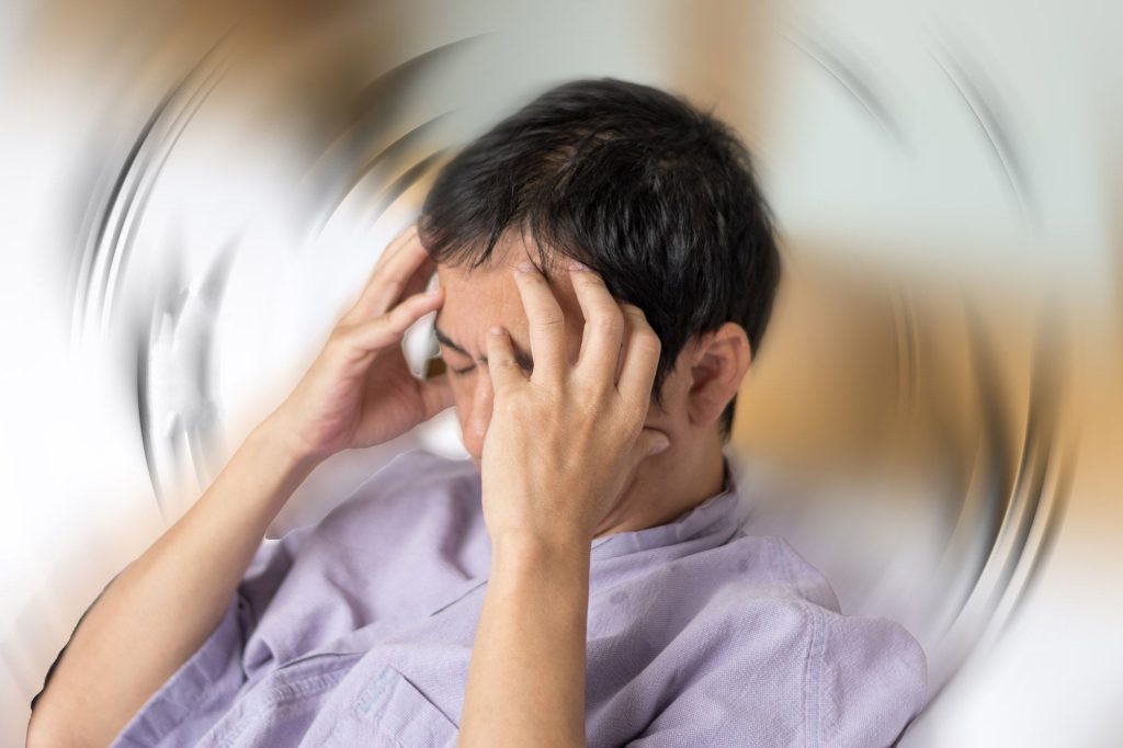 Tiếp xúc với tiếng ồn âm lượng lớn và thường xuyên gây hại cho thính lực Tiếp xúc với tiếng ồn âm lượng lớn và thường xuyên gây hại cho thính lực