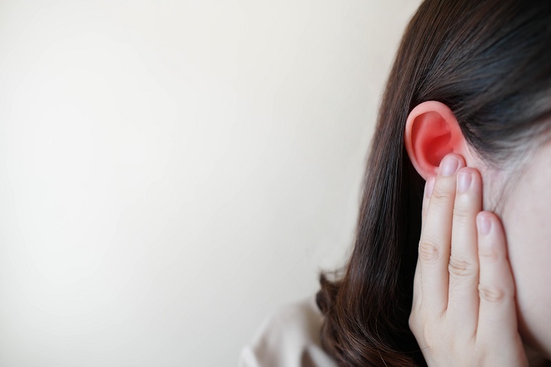 Có nhiều triệu chứng của căn bệnh ù tai Có nhiều triệu chứng của căn bệnh ù tai